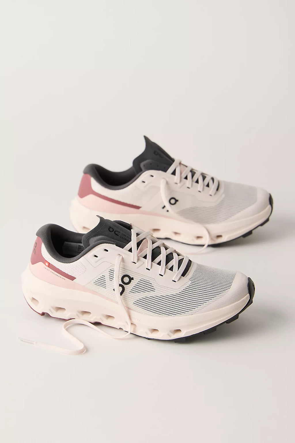 On Cloudvista 3 Sneakers