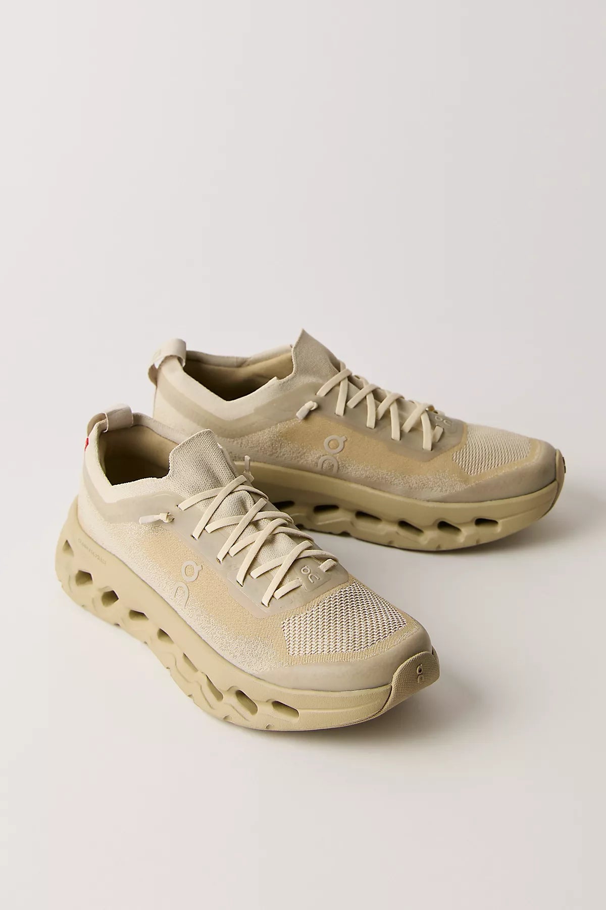 On Cloudtilt Moon Sneakers