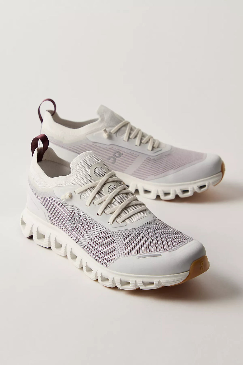 On Cloud 6 Versa Sneakers