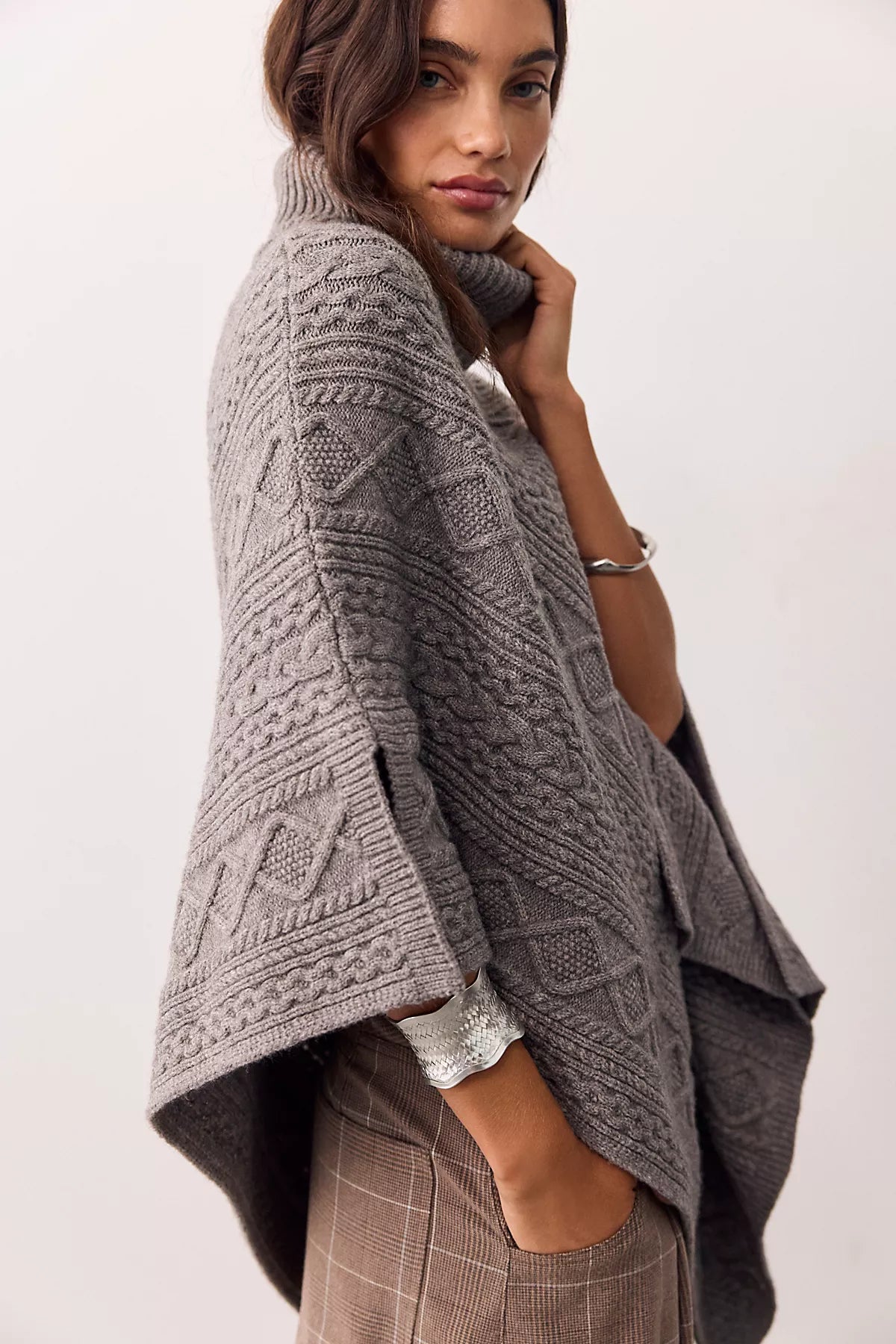 Cannon Cable Poncho
