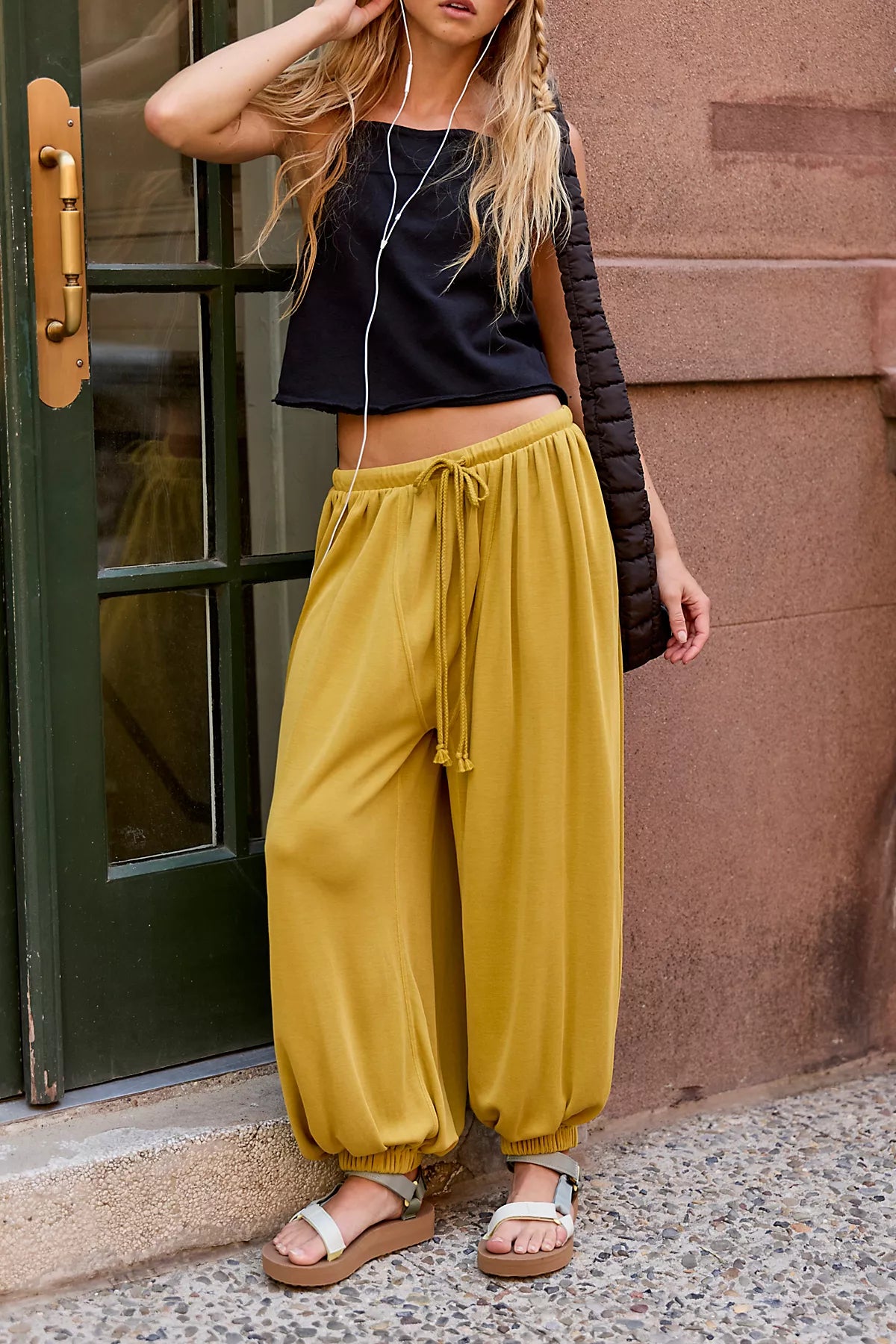 Momentum Balloon Pants