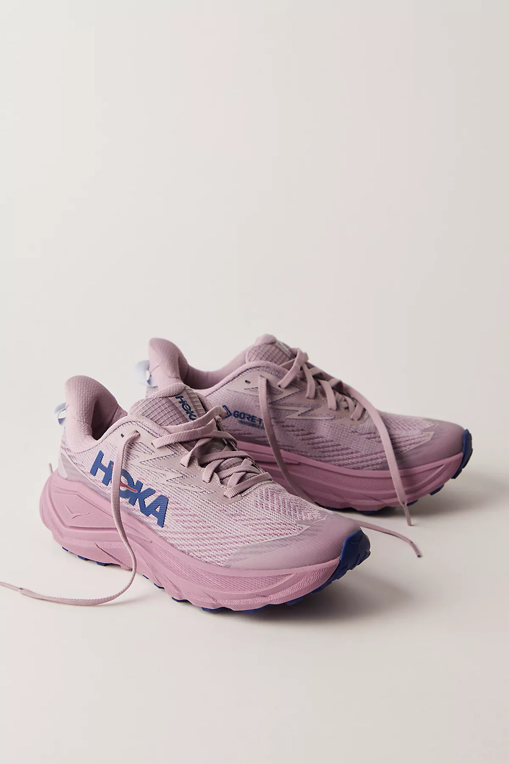 HOKA® Challenger 8 GTX Sneakers