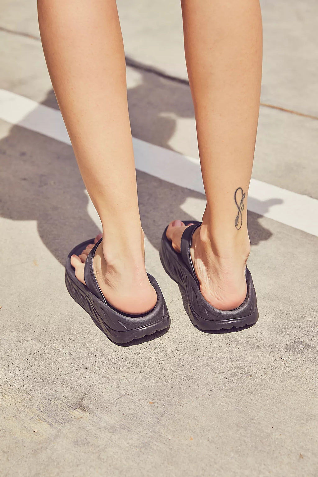 HOKA® Ora Recovery Flip Flops