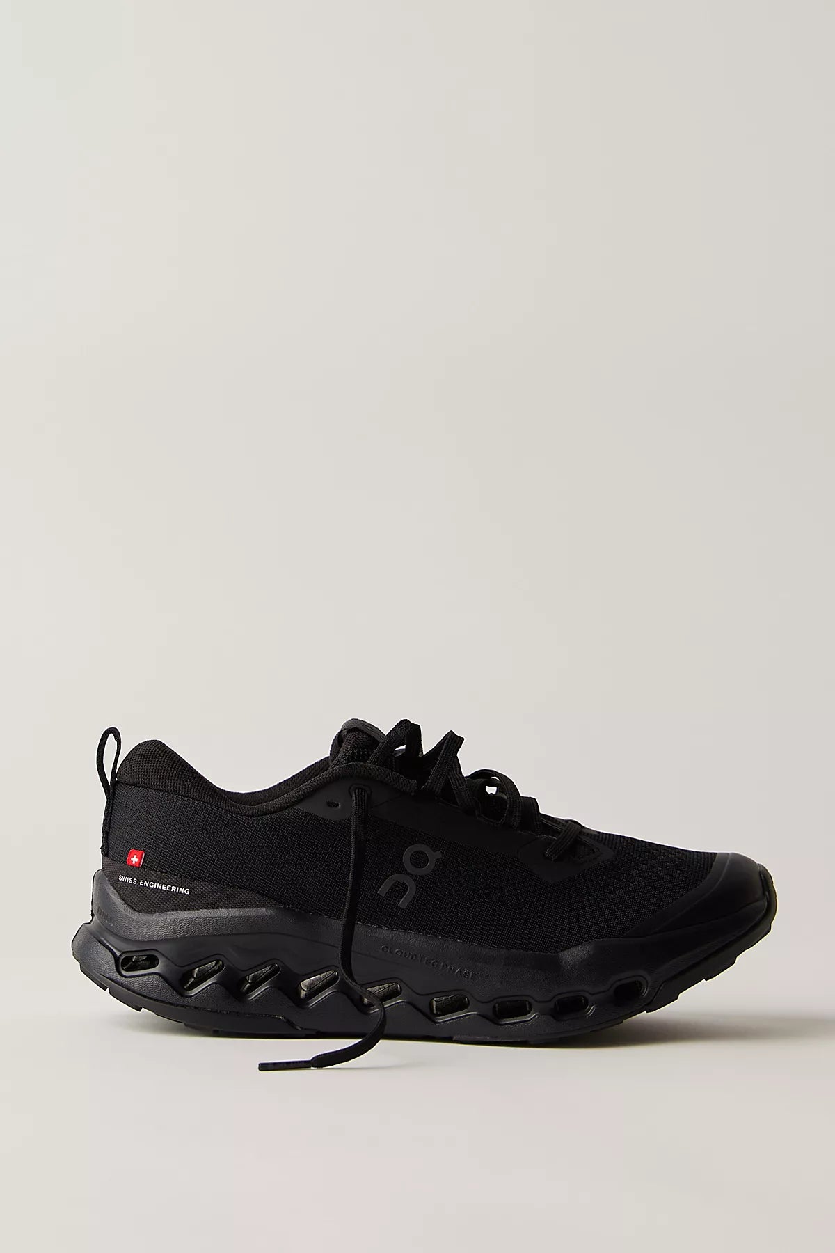 On Cloudsurfer Trail 2 Sneakers