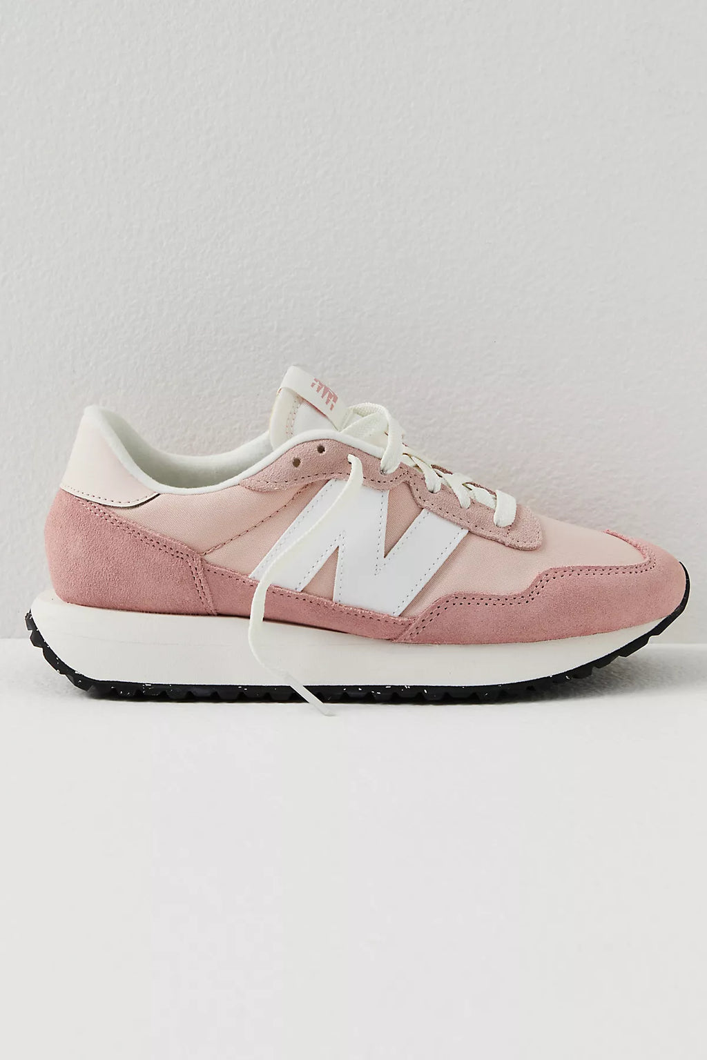 New Balance 237 Sneakers