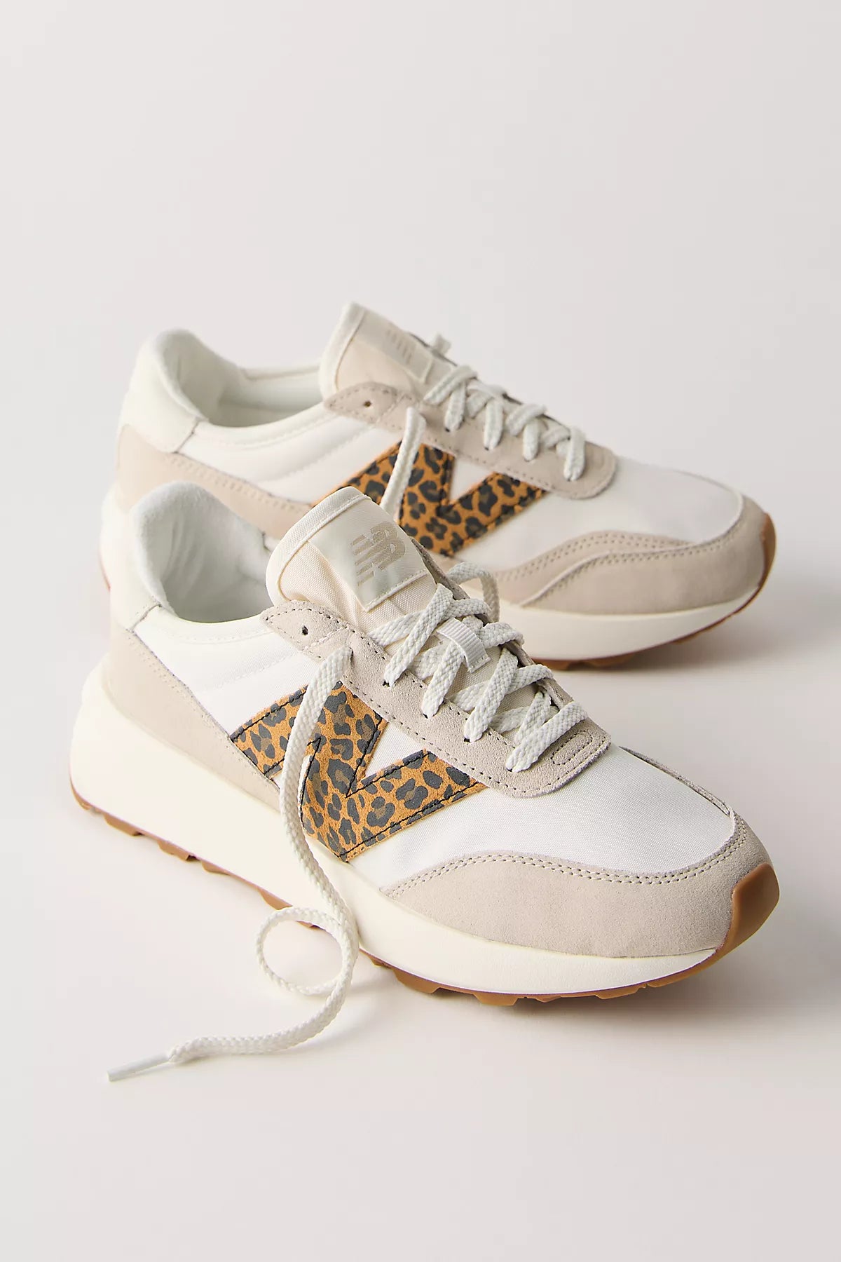 New Balance 370 Sneakers