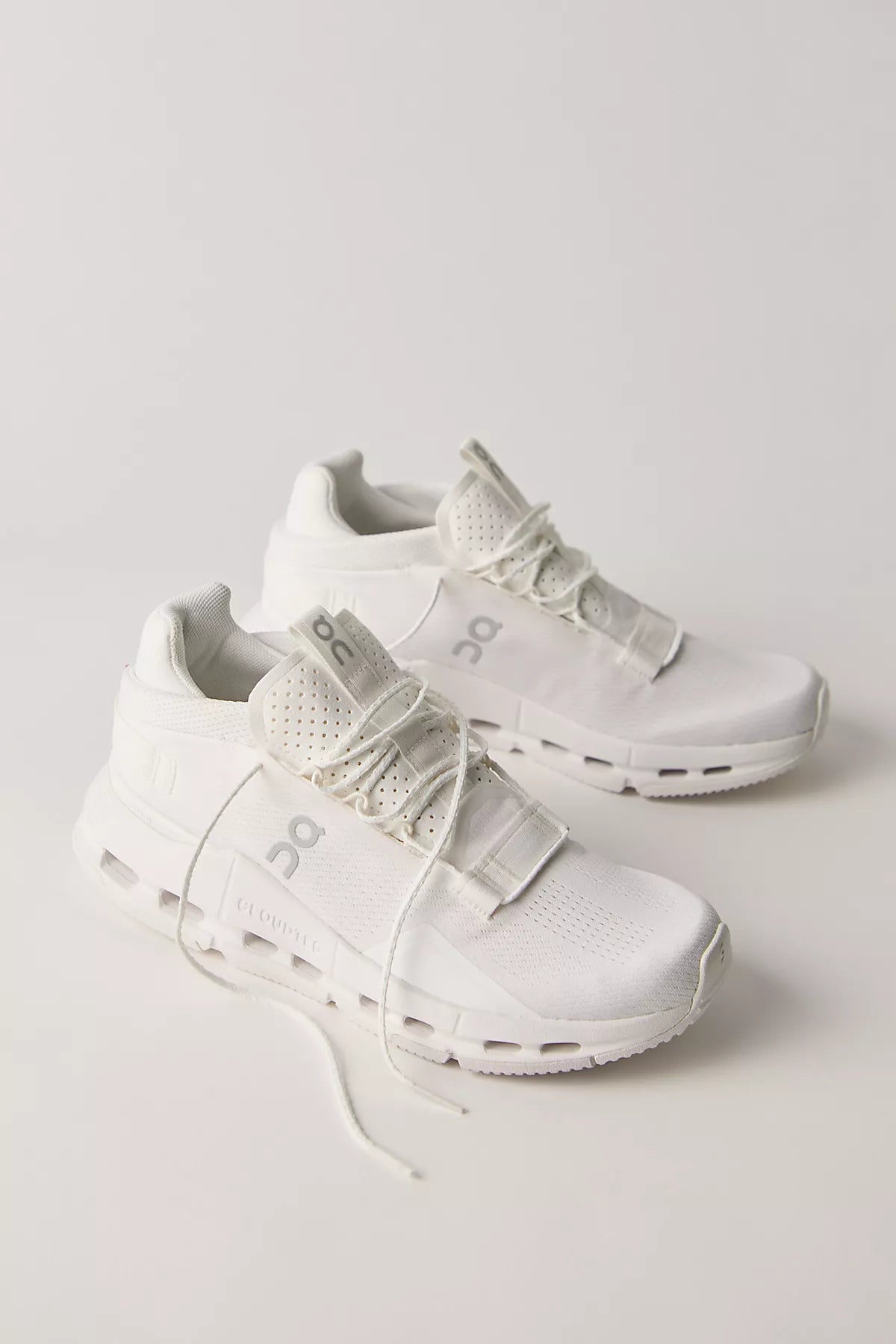 On Cloudnova 2 Sneakers
