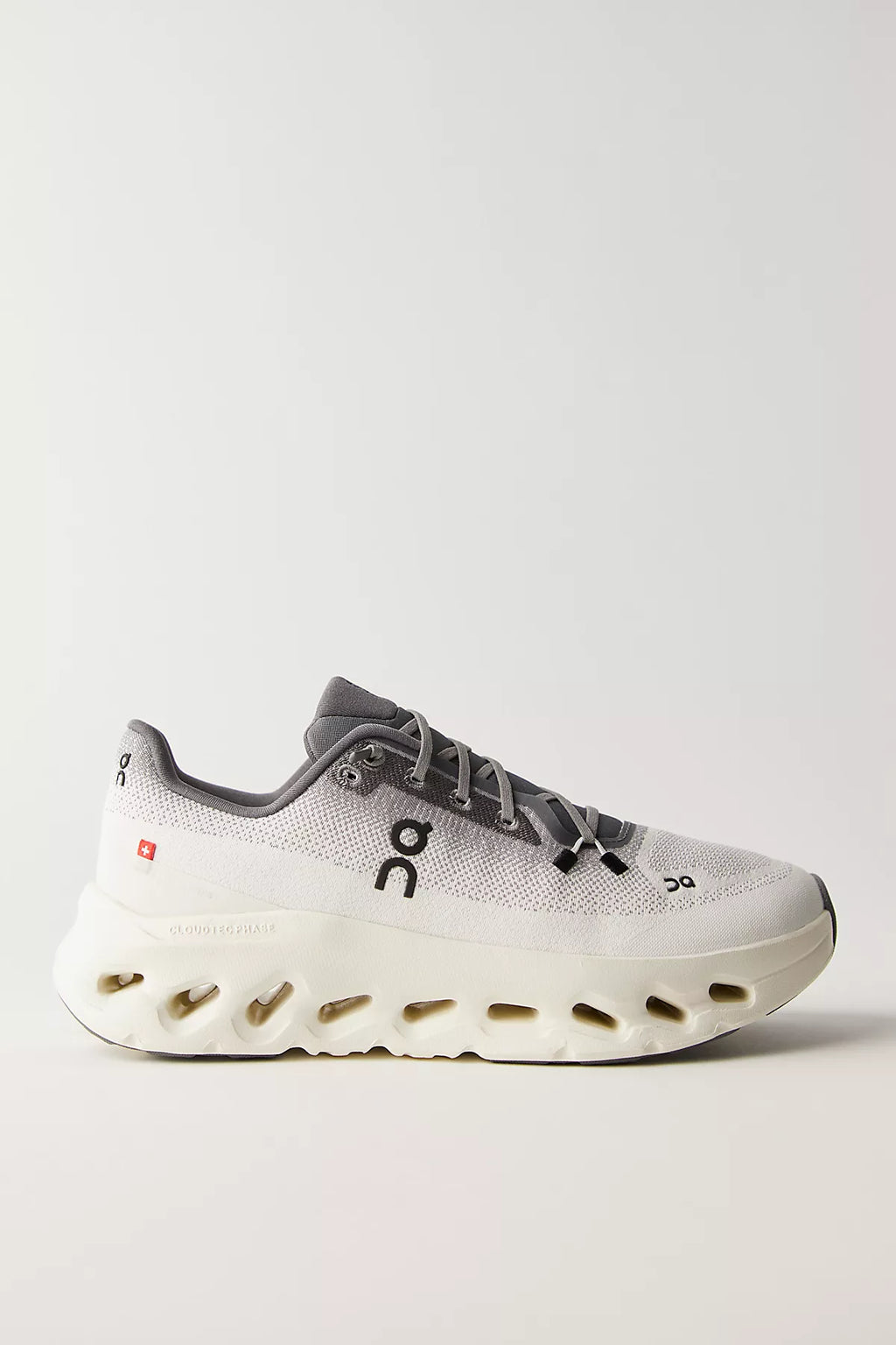 On Cloudtilt Sneakers