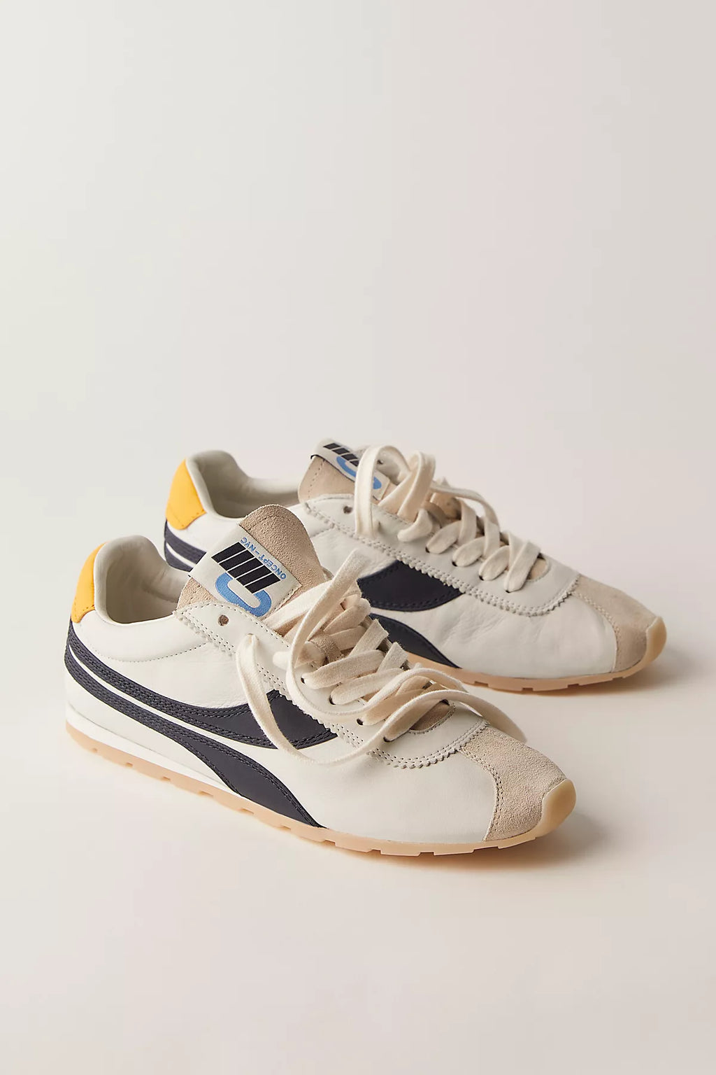 Oncept Essex Sneakers