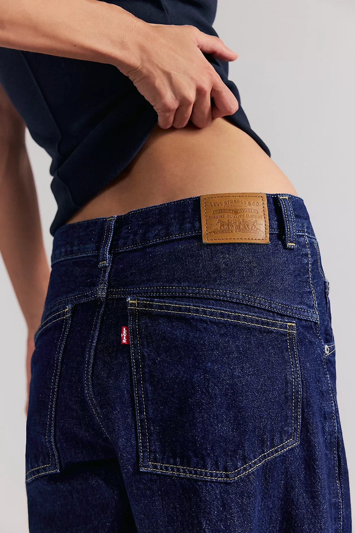 Levi's Super Baggy Barrel Jeans