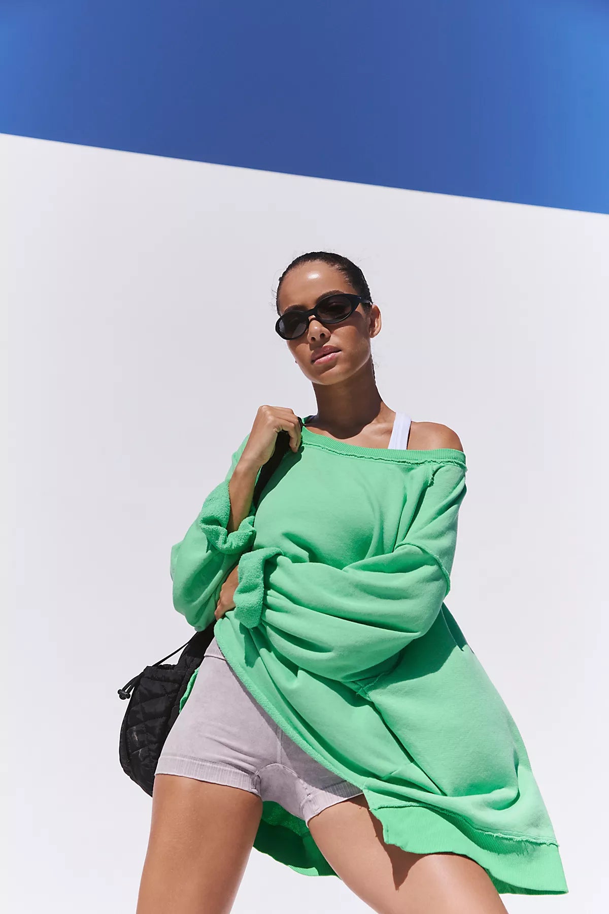 One To Beat Pullover