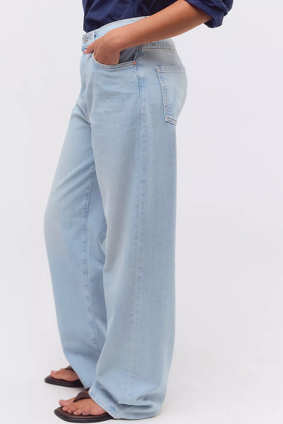 MOTHER The Dodger Sneak Jeans