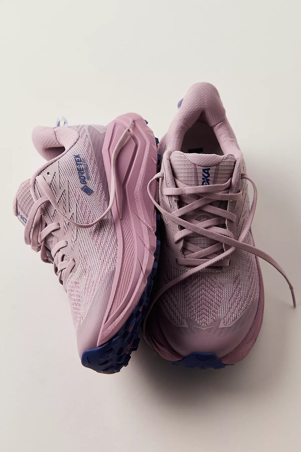 HOKA® Challenger 8 GTX Sneakers