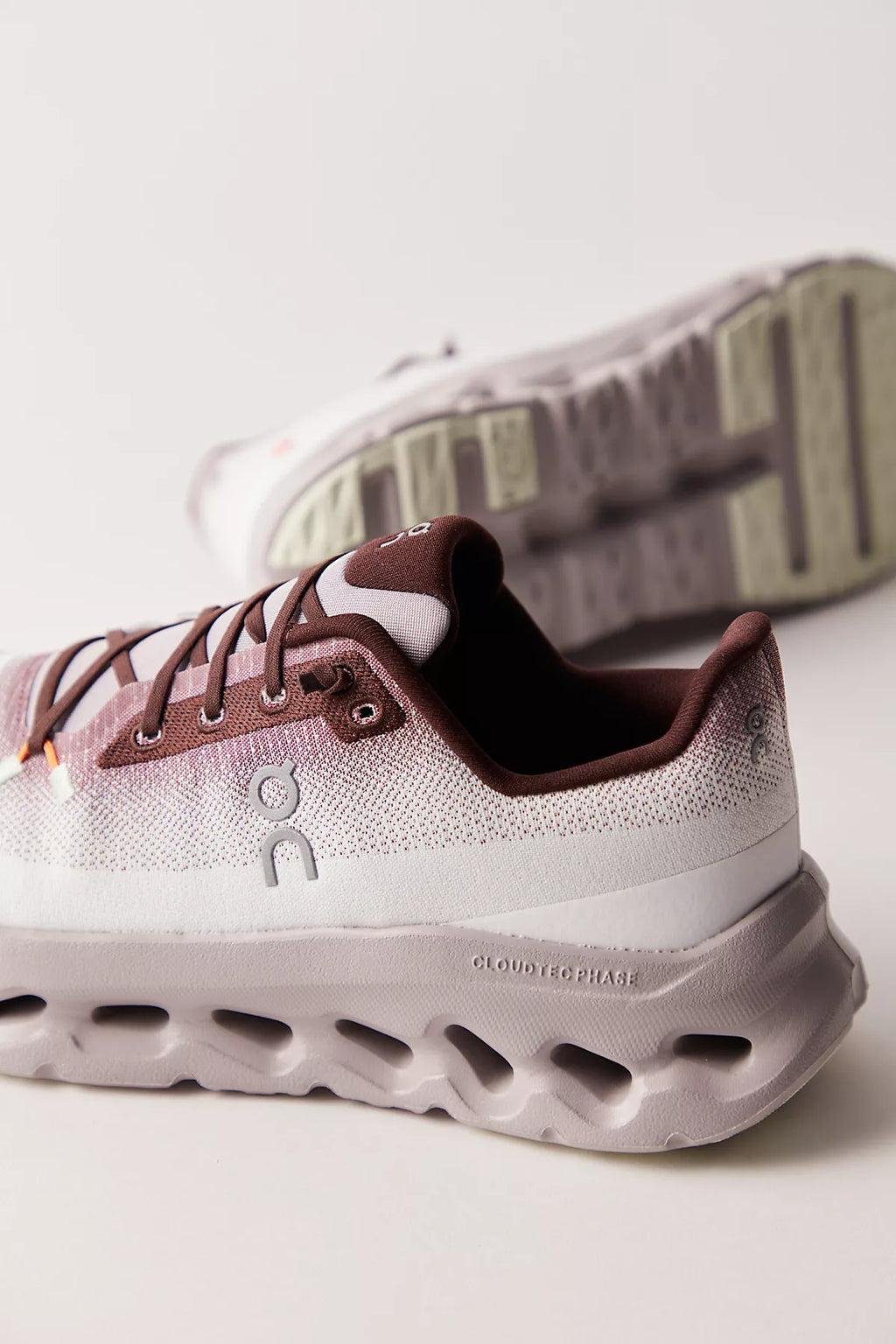 On Cloudtilt Sneakers