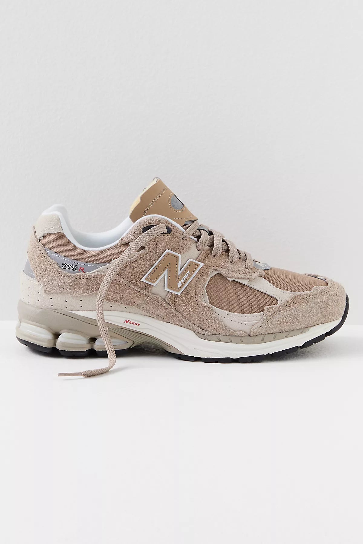 New Balance 2002r Sneakers