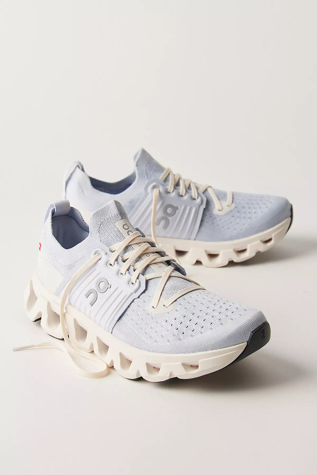 On Cloudswift 4 Sneakers