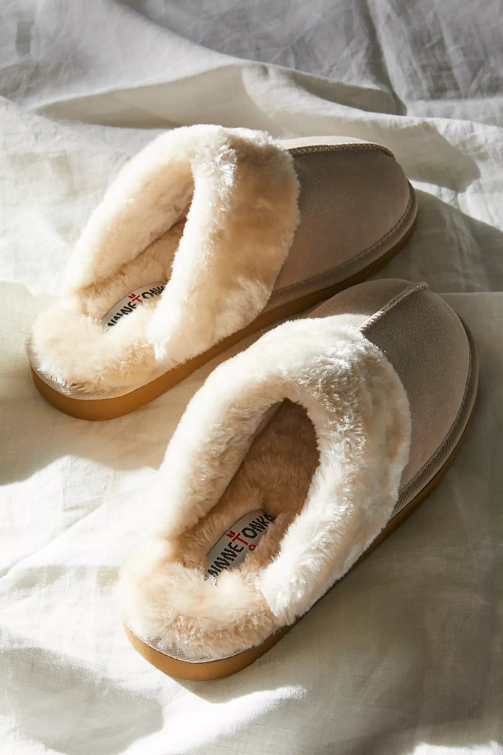 Minnetonka Chesney Slippers