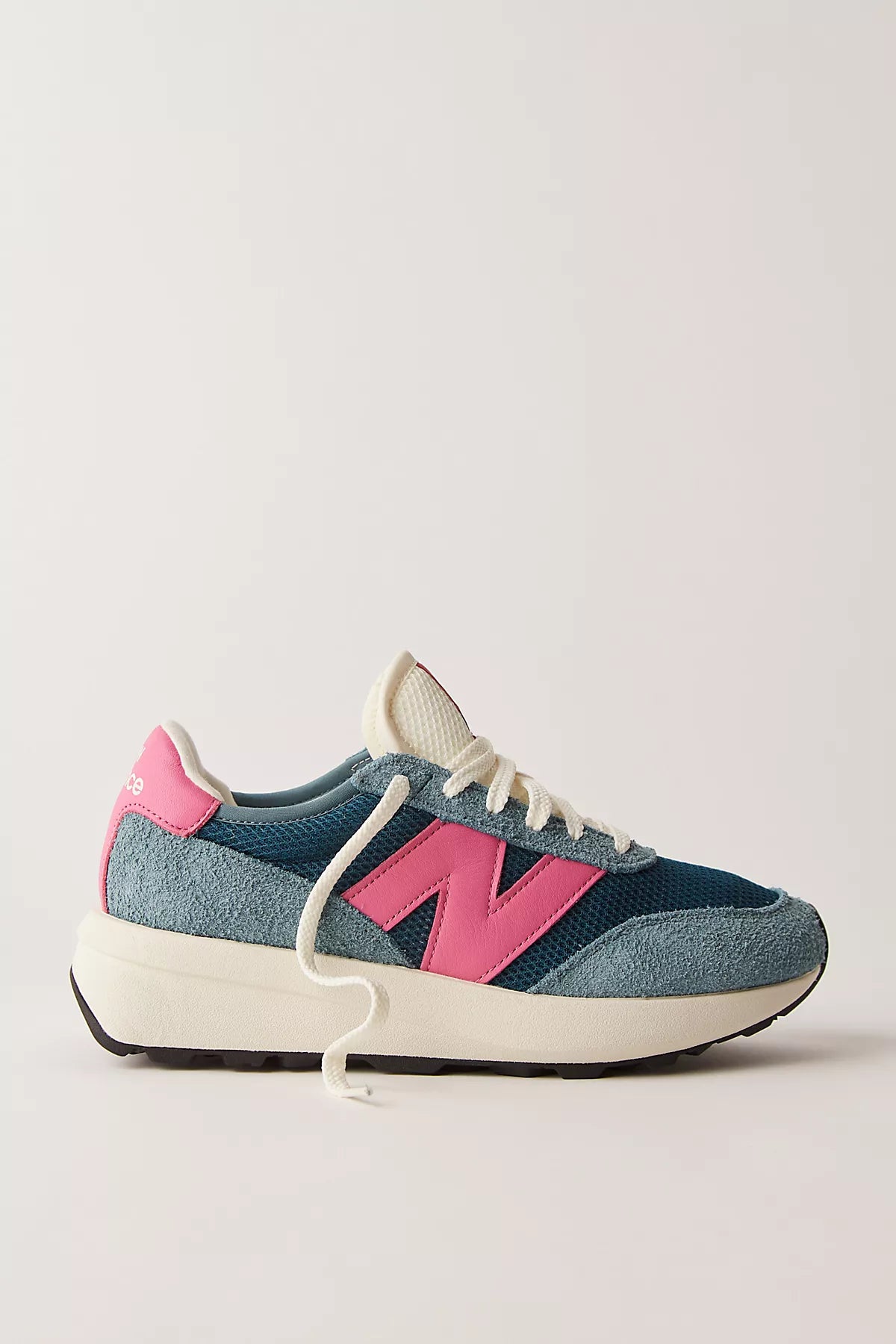 New Balance 370 Sneakers