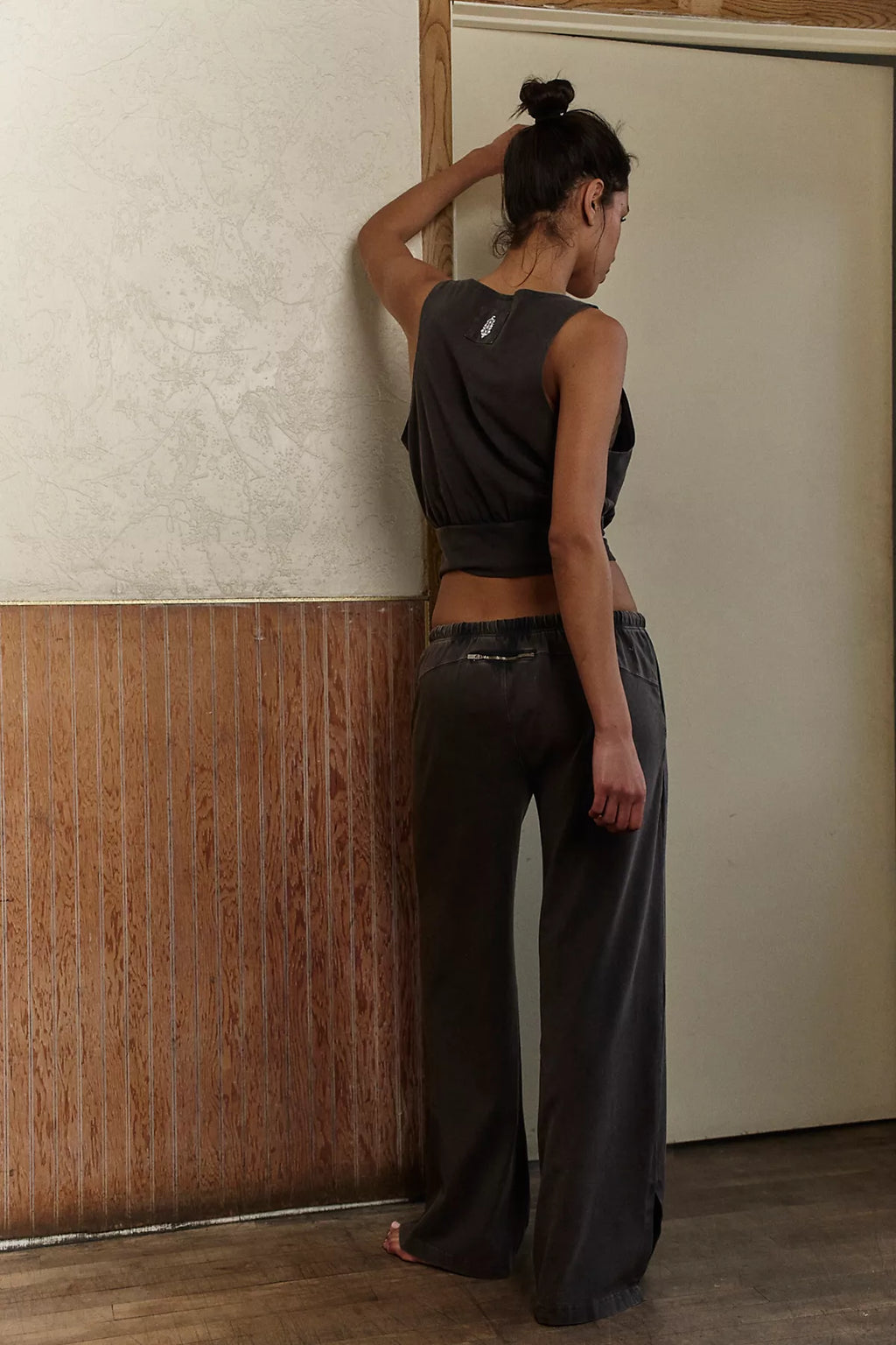 Hot Shot V-Neck Set