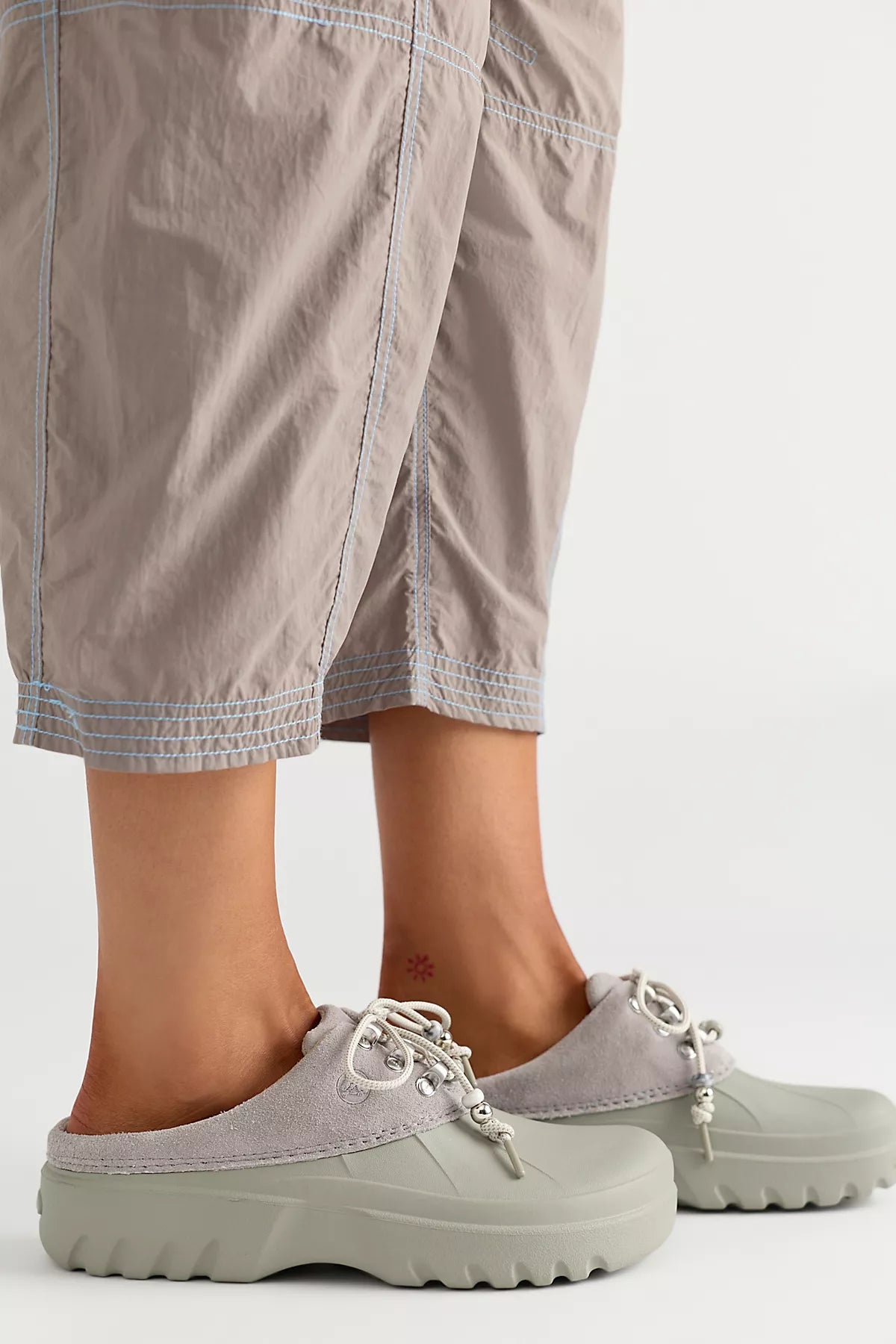 Crocs Axle Suede Mules