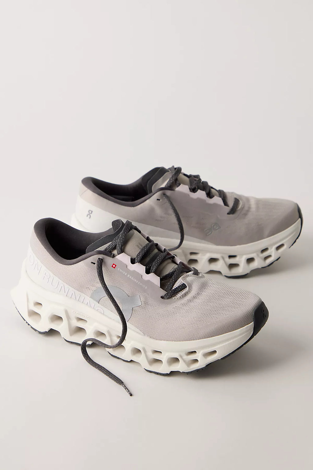 On Cloudmonster 3 Sneakers