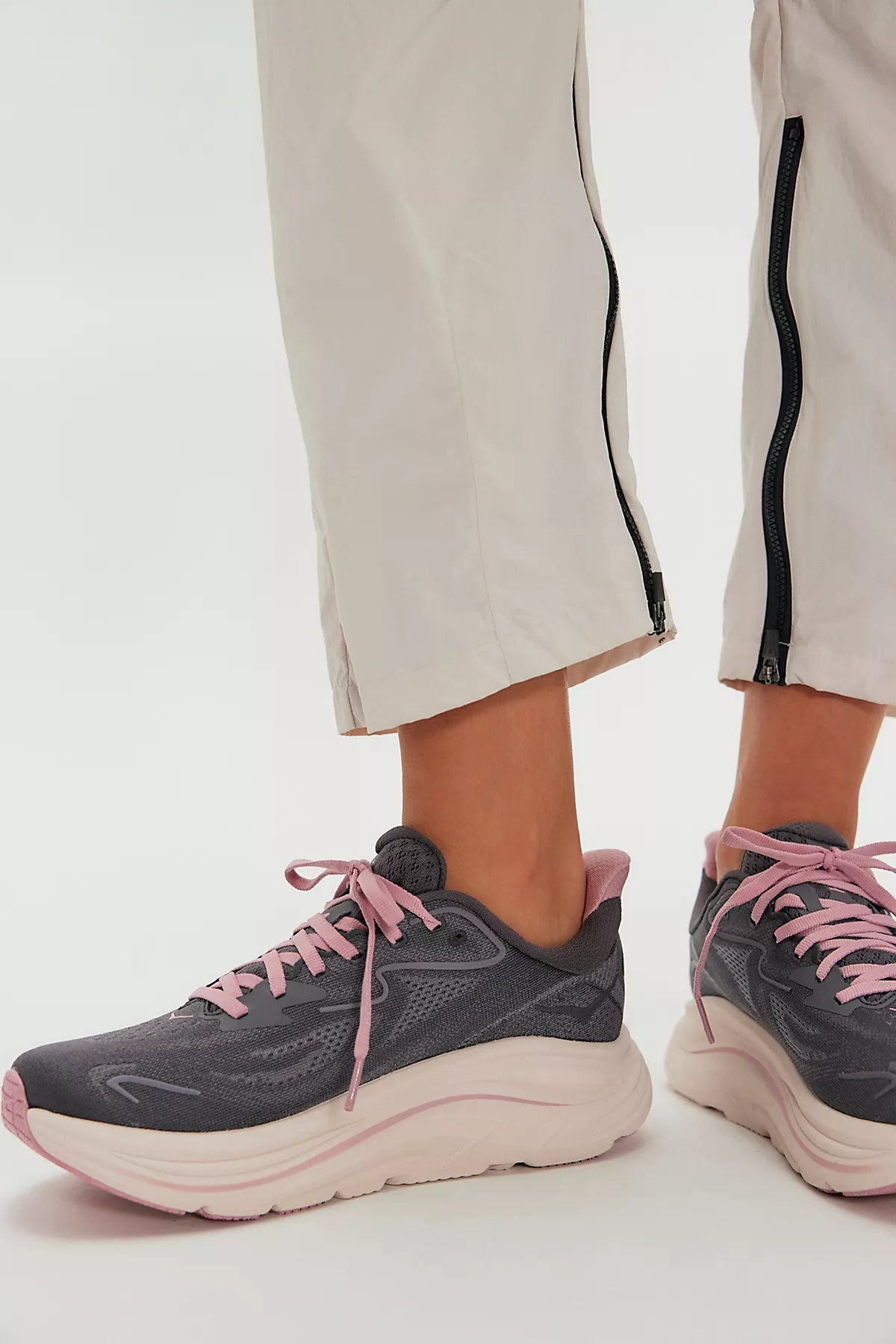 HOKA® Clifton 10 Sneakers