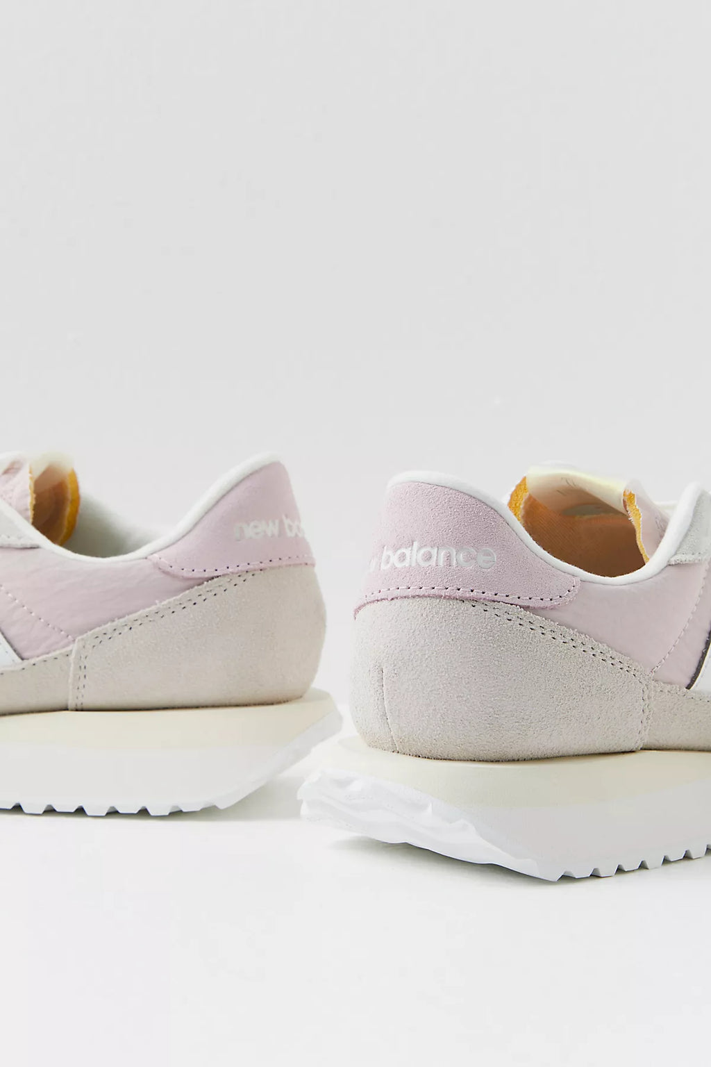 New Balance 237 Sneakers